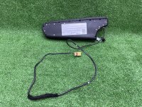 Audi / Q7 / Подушка безопасности в сиденье