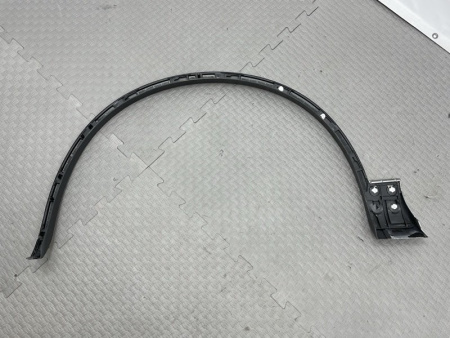 Volkswagen / Touareg / Расширитель крыла