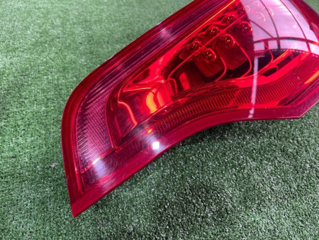 Audi / Q7 / Фонарь задний