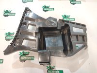 BMW / X1 / Кронштейн бампера