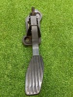 Chevrolet / Tahoe / Педаль газа