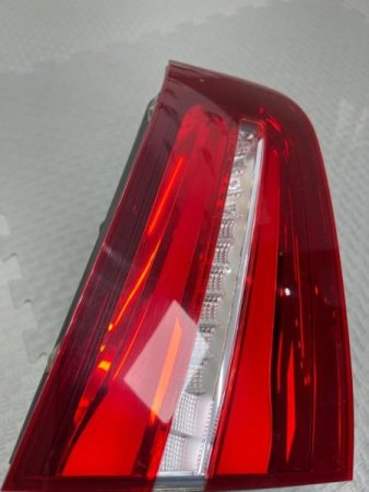 Mercedes-Benz / GLC 250d 4-matic / Фонарь задний