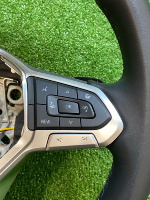 Volkswagen / Tiguan / Руль
