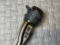 Audi / A6 / Вал балансировочный