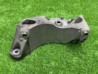 BMW / 7-Series / Кронштейн компрессора кондиционера