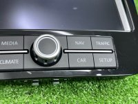 Volkswagen / Touareg / Дисплей мультимедиа