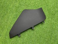 Audi / A6 / Накладка на торпедо