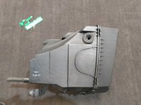 Audi / A6 / Корпус воздушного фильтра