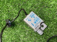 BMW / ALPINA B10 / Усилитель антенны