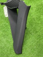 Audi / A4 / Накладка стойки