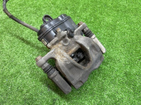 Audi / A5 / Суппорт тормозной