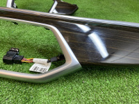 BMW / X5 / Декоративная накладка торпедо