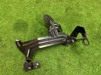 BMW / X5 / Кронштейн