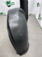 BMW / ALPINA B10 / Подкрылок