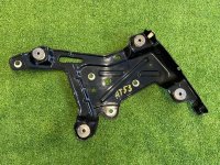 Porsche / Cayenne / Кронштейн крепления фары