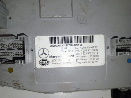 Mercedes-Benz / GLC 250d 4-matic / Блок комфорта