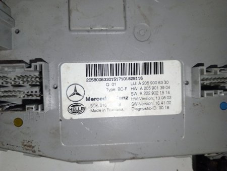 Mercedes-Benz / GLC 250d 4-matic / Блок комфорта