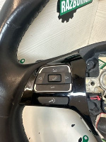 Volkswagen / Touareg / Руль
