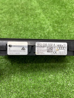 Audi / A6 / Беспроводная зарядка