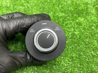 Volkswagen / Touareg / Выключатель ассистента движения на спуске