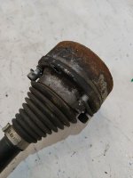 Volkswagen / Tiguan / Приводной вал