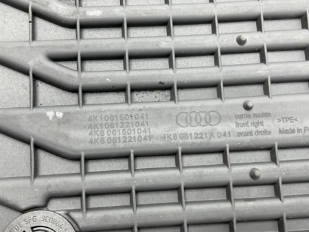 Audi / A6 / Коврик салона