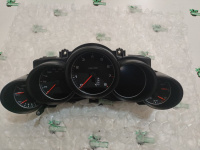 Porsche / Cayenne / Панель приборов