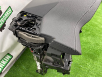 Audi / A6 / Торпедо