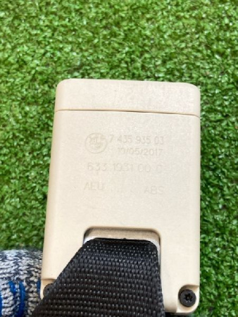 BMW / 7-Series / Замок ремня безопасности