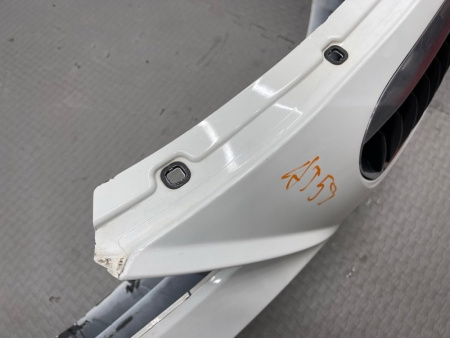 BMW / M6 / Бампер