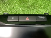 Volkswagen / Touareg / Дисплей мультимедиа