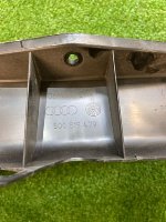Volkswagen / Tiguan / Воздухозаборник