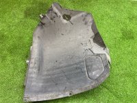 Volkswagen / Touareg / Подкрылок Volkswagen / Touareg / Подкрылок