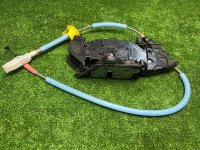 BMW / 1-Series / Замок двери