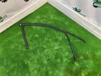 Porsche / Cayenne / Уплотнитель стекла двери