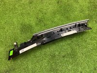 BMW / 7-Series / Плафон подсветки салона