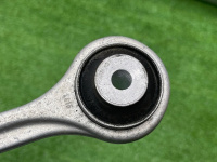 Audi / A4 / Рычаг подвески