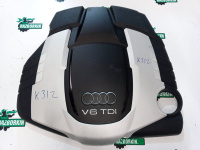 Audi / A6 / Декоративная крышка двигателя