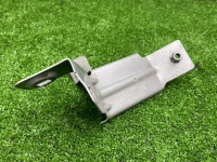 Porsche / Cayenne / Кронштейн крыла