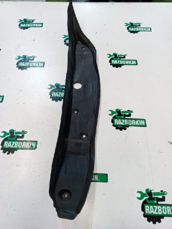 Mercedes-Benz / GLC 250d 4-matic / Пыльник крыла