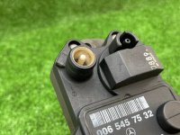 Mercedes-Benz / 190e / Катушка зажигания