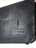 Porsche / Cayenne / Уплотнитель
