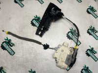 Audi / A6 / Замок двери комплект