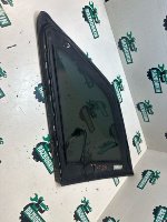 Audi / Q7 / Стекло заднего крыла