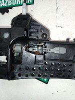 Audi / Q3 / Кронштейн ручки двери