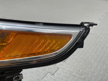 Ford / EXPLORER / Фара