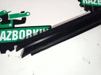 Volvo / XC60 / Уплотнитель стекла двери