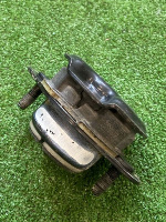 Chevrolet / Tahoe / Подушка рамы