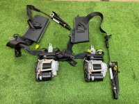 Audi / Q8 / Ремни безопасности