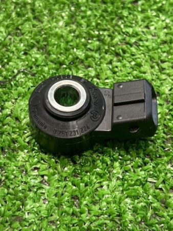 BMW / X1 / Датчик детонации